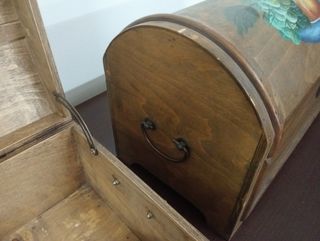 Baúles de madera decorados con frutas