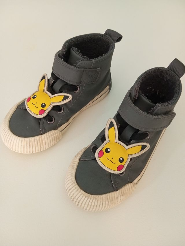 Zapatillas Pikachu Talla EU 25 niños