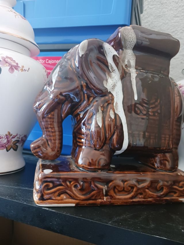 Elefante Decorativo Cerámica Marrón