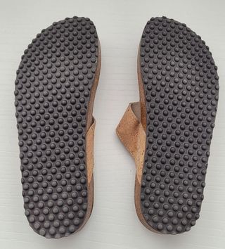 Sandalias de verano sin estrenar