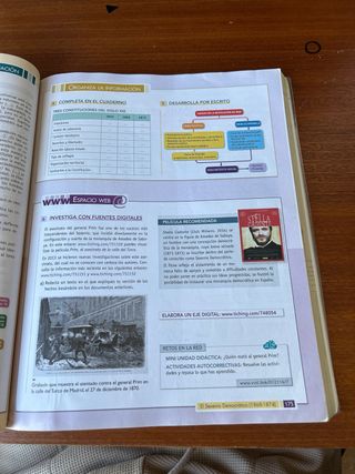HE (HISTORIA DE ESPAA) BACHILLERATO AULA 3D