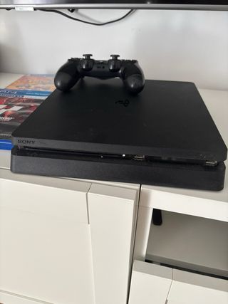 Consola PS4 Slim 500GB + 2 Juegos + mando original