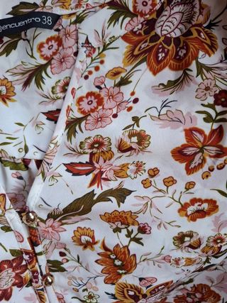 Blusa Encuentro Estampada Flores Talla M