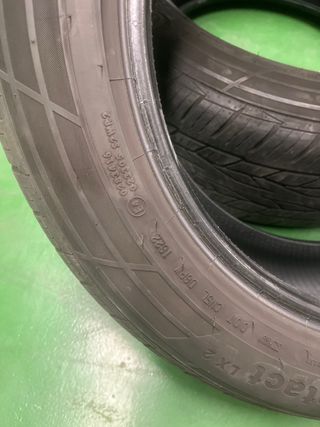 Pareja Neumáticos Continental 225/55 R 18