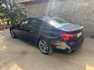 BMW 740e Hibrido Enchufable