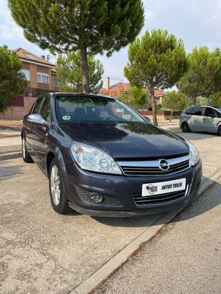 Opel Astra 1.7 CDTI 2010 Diésel Manual Berlina 