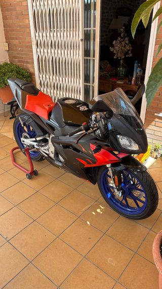 Cambio o vendo Aprilia RS 50 2007