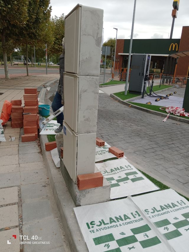 Servicios de reformas y construcción