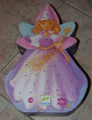 Puzzle Djeco coleccion  Caperucita, sirena y hada