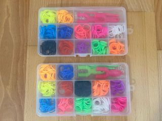 Caja de pulseras de goma para manualidades