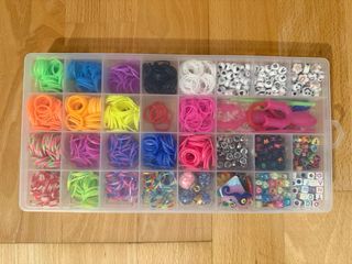 Kit de pulseras y abalorios