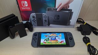 Nintendo Switch Grigio Console 32 gb  + Accessori