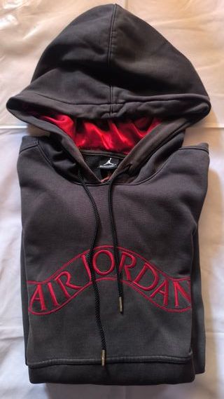 SUDADERA AIR JORDAN NEGRO ROJO TALLA M (178CMS)