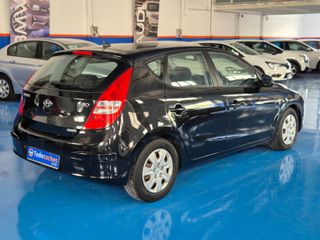 Hyundai i30 1.6 CRDi VGT 90 Comfort