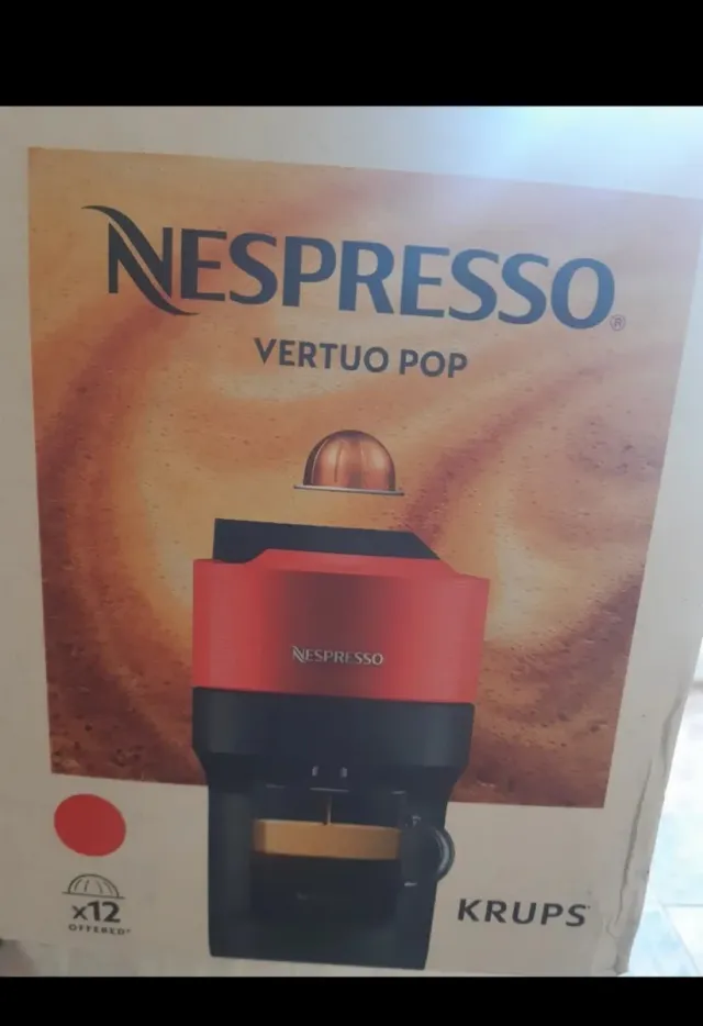 Precio original 69 euros. Cafetera Nespresso Vertu