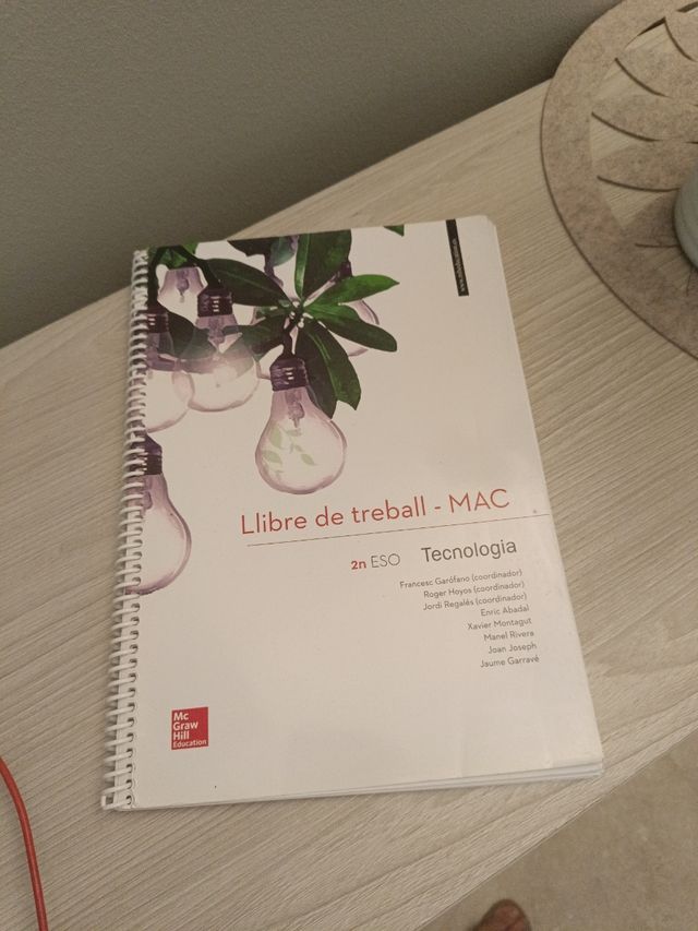 Tecnologia 2n ESO - Catalunya. Llibre de treball