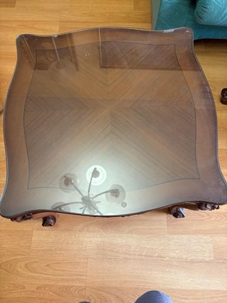 Mesa de centro de cristal y madera