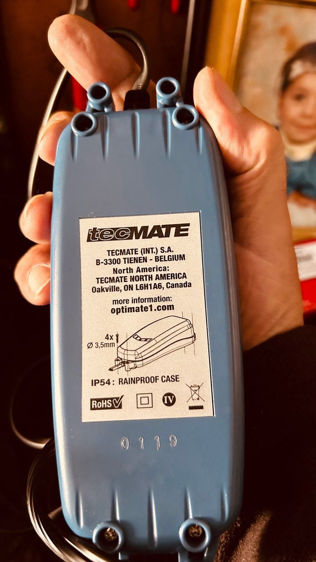 Caricabatterie per manutenzione batteria OptiMate 2 12V