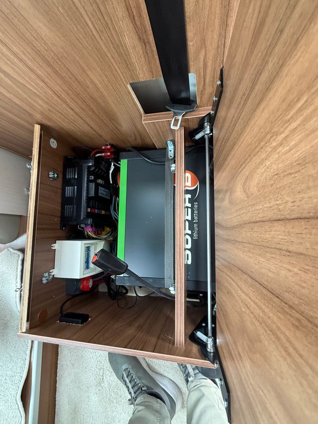 Autocaravana perfilada Pilote P746