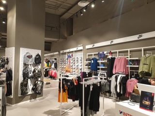 Mobiliario completo tienda