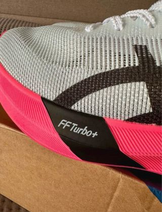 Asics Metaspeed Sky Zapatillas Running Hombre