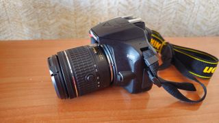 Cámara Nikon D3500 Kit 18-55 + Accesorios