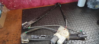 Elevalunas delantero izquierdo 6925963-1 (AG) Bmw