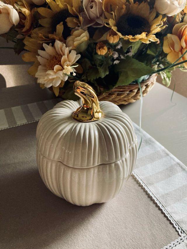 Zucca contenitore ceramica dorata