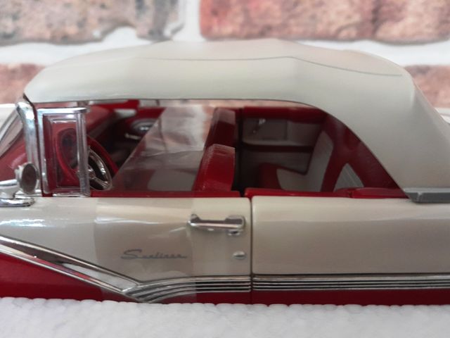 Ford Fairlane Sunliner 1956 – American Muscle Mint