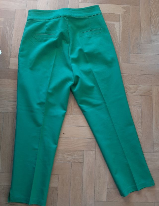 Pantalón verde