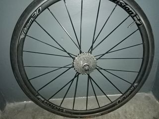 Ruedas Vision Team 30