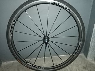 Ruedas Vision Team 30