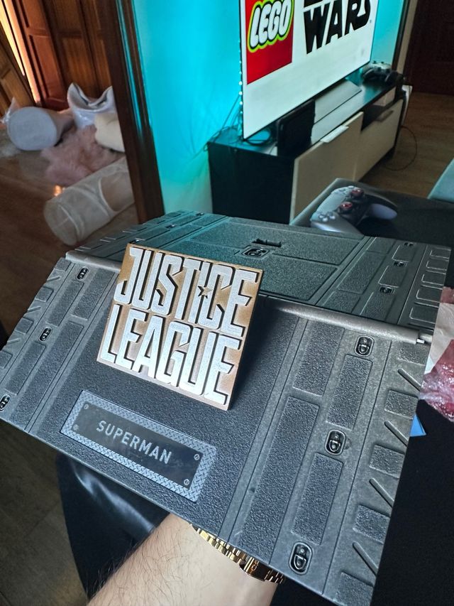 Base Hot Toys Justice League Superman