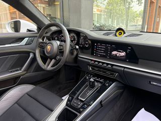 PORSCHE 911 Turbo S