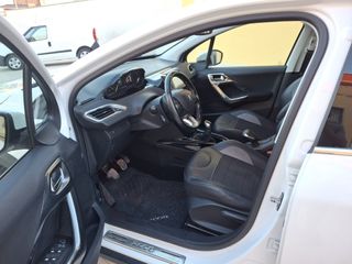 Peugeot 2008 1.6 BlueHDI GT Line