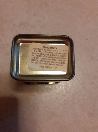 Scatola metallo vintage Pastiglie Leone