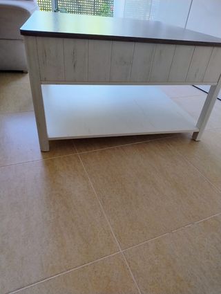 Mesa de centro de madera blanca y marrón