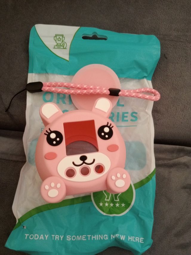Funda protectora silicona rosa para Tamagotchi