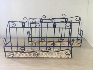 Mensole in metallo e vimini