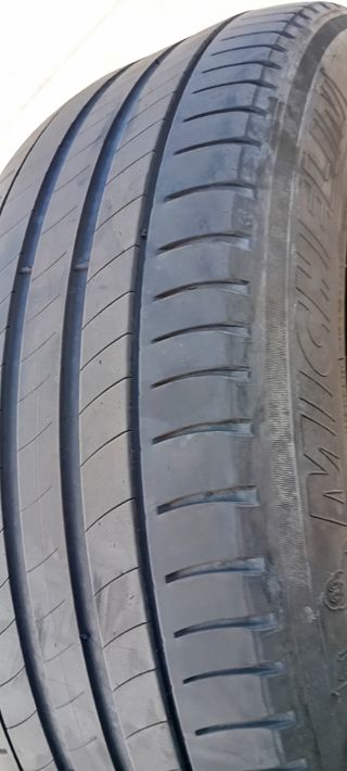 Michelin 225/60 R17 99Y Neumático