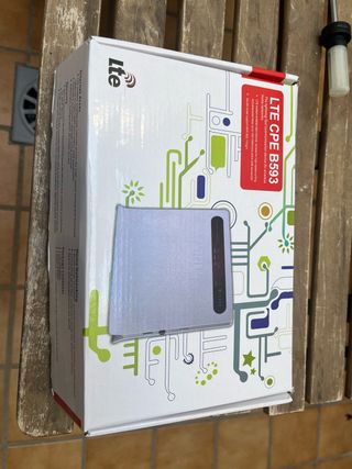 Router LTE CPE B593 4G