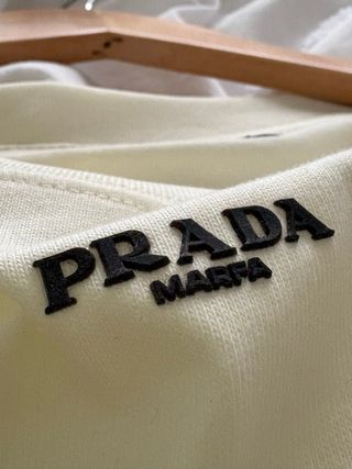 Camiseta Prada Manga Corta Talla M