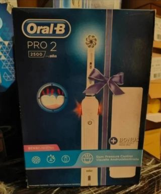 Cepillo Oral-B Pro 2 2500
