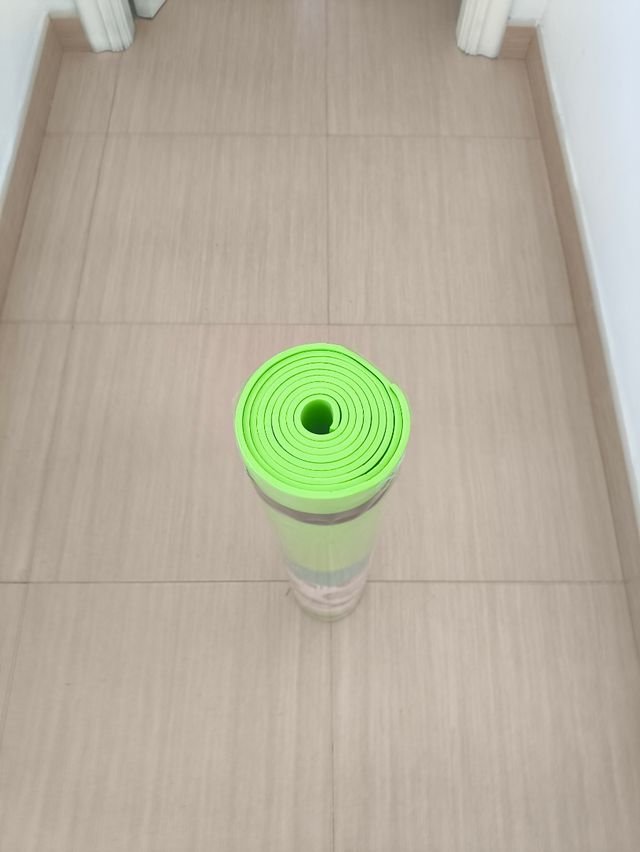 Esterilla de yoga verde