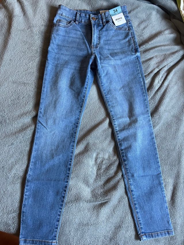 Vaqueros ajustados skinny talla 34