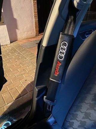 Funda para cinturón Audi