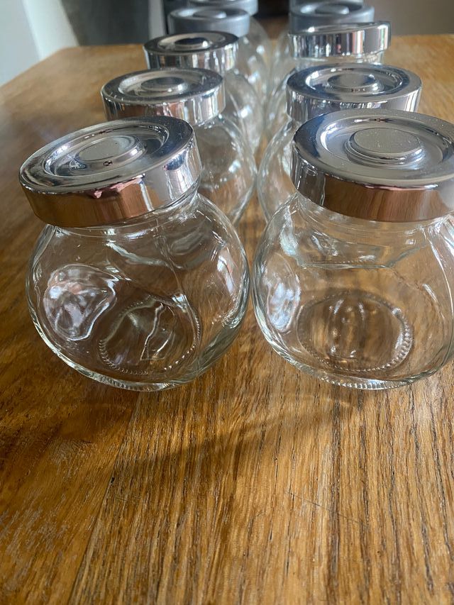 Set 10 Porta Spezie Vetro Tappi Plastica