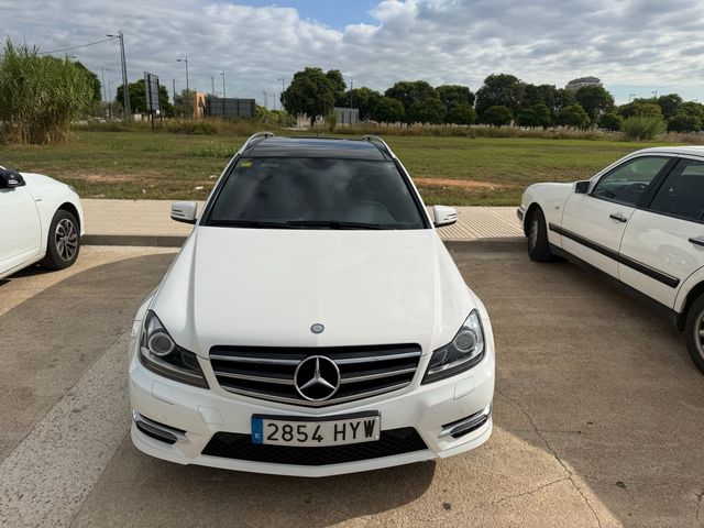 Mercedes-Benz Clase C 2014 AMG line.