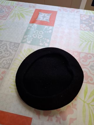 Boina negra