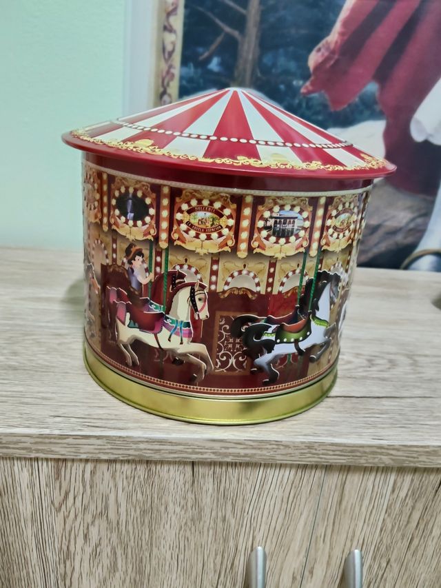 2 Cajas Metálica Carrusel musical